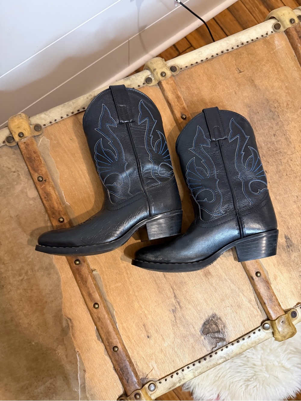Masterson Boot Co. Cowboy Boots with Blue Stitching, Boys 13.5